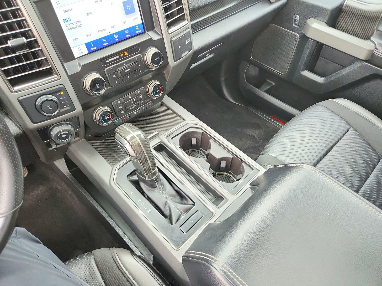 Used 2019 Ford F150 Raptor w/ Equipment Group 802A Luxury AWD/4WD image 17