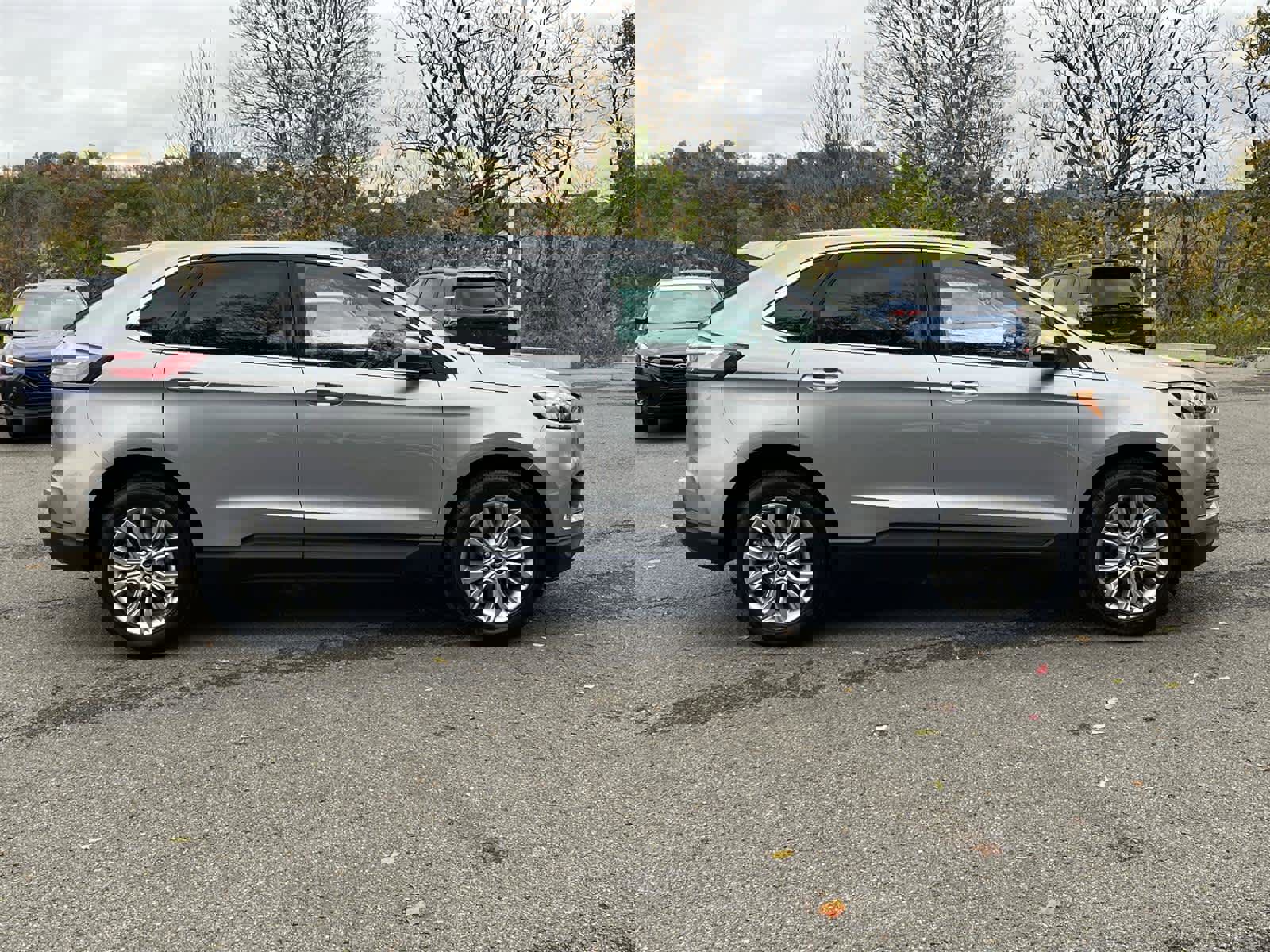 Used 2024 Ford Edge Titanium image 6