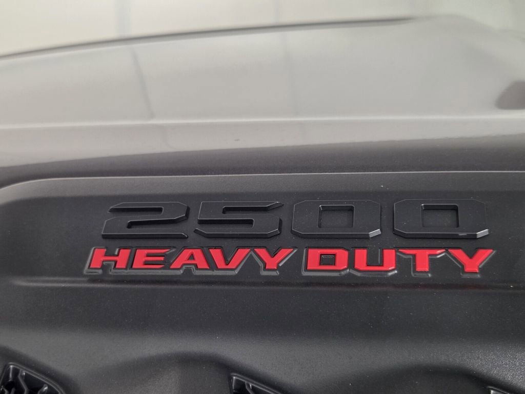 New 2026 RAM 2500 Laramie AWD/4WD image 8