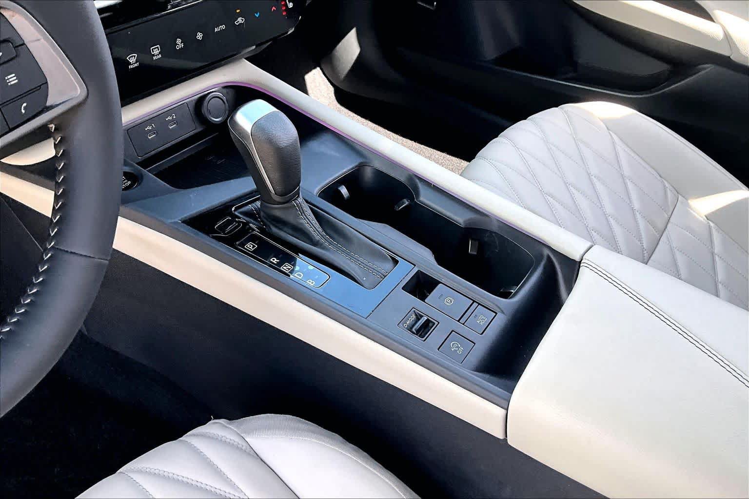 Certified 2026 Nissan Sentra SL w/ Floor Mat Package FWD image 17