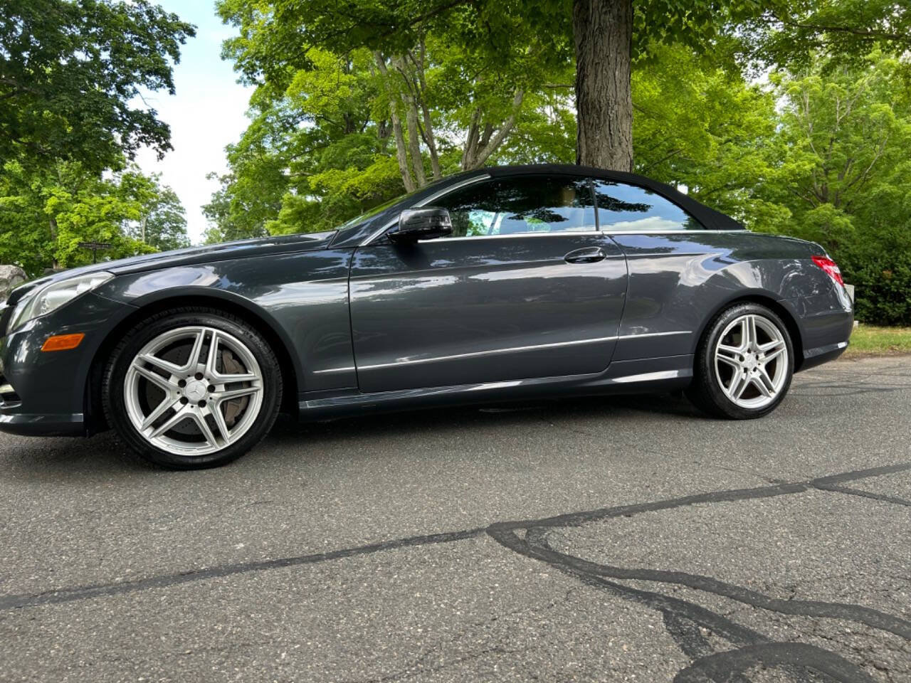 Used 2013 Mercedes-Benz E 550 Cabriolet image 27