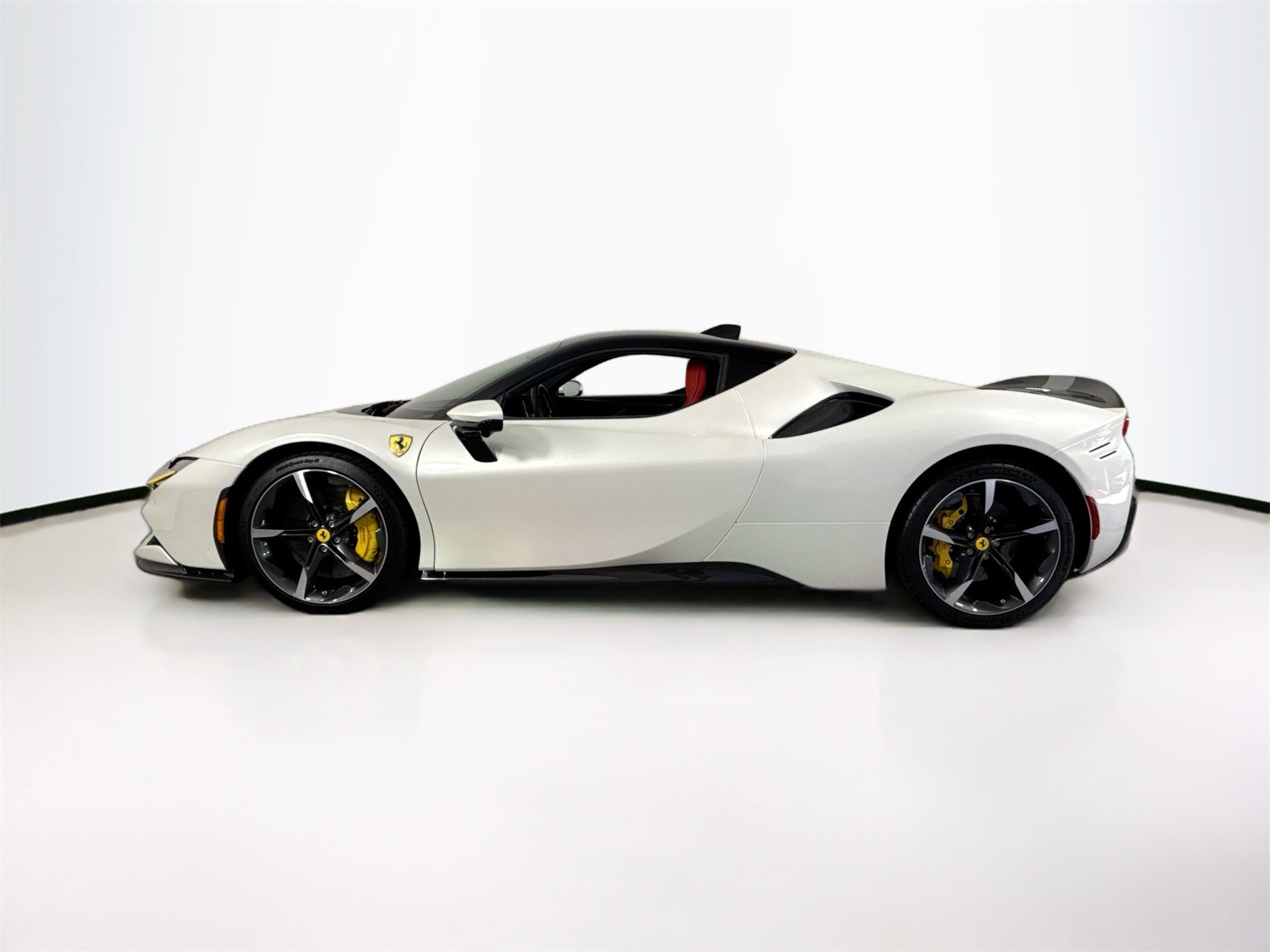 Certified 2024 Ferrari SF90 Stradale image 4