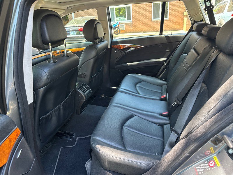 Used 2008 Mercedes-Benz E 350 4MATIC Wagon image 30