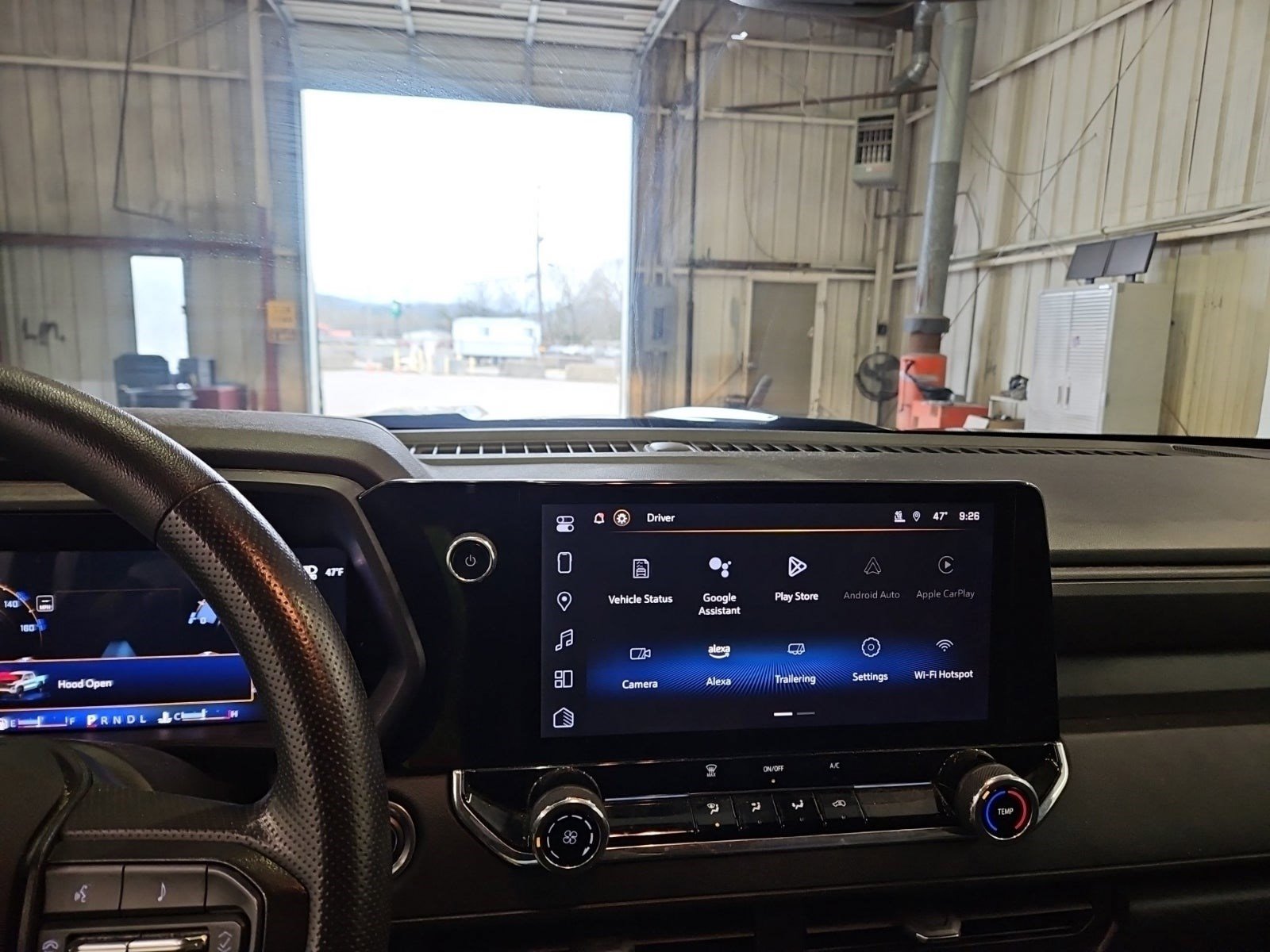 Used 2024 Chevrolet Colorado W/T image 13