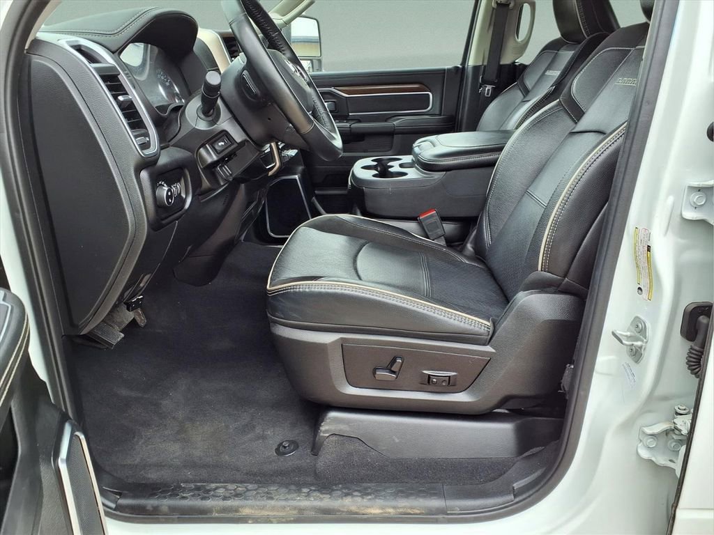 Used 2024 RAM 2500 Laramie AWD/4WD image 23