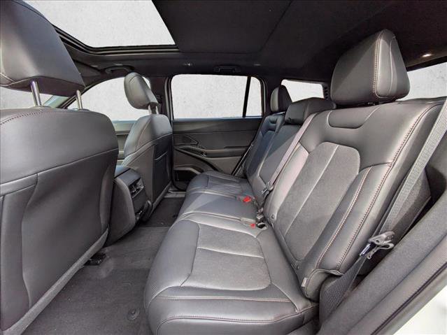 New 2026 Jeep Cherokee Overland w/ Trailer Tow Group image 19