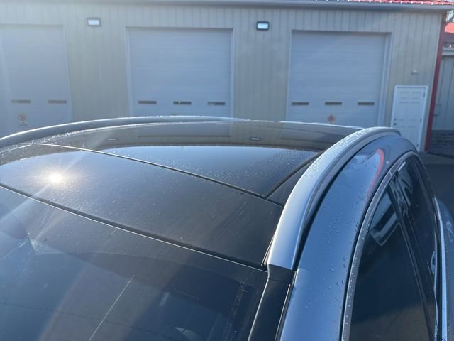 Used 2018 Mercedes-Benz GLC 300 4MATIC image 9