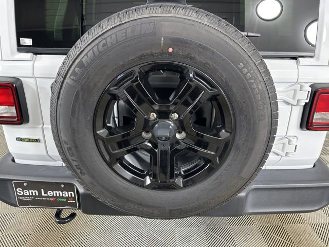 Used 2021 Jeep Wrangler Unlimited Sport AWD/4WD image 18