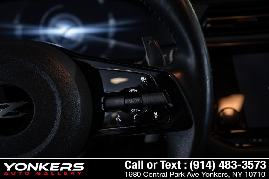 Used 2024 Nissan Z Performance w/ Floor Mat Package RWD image 35