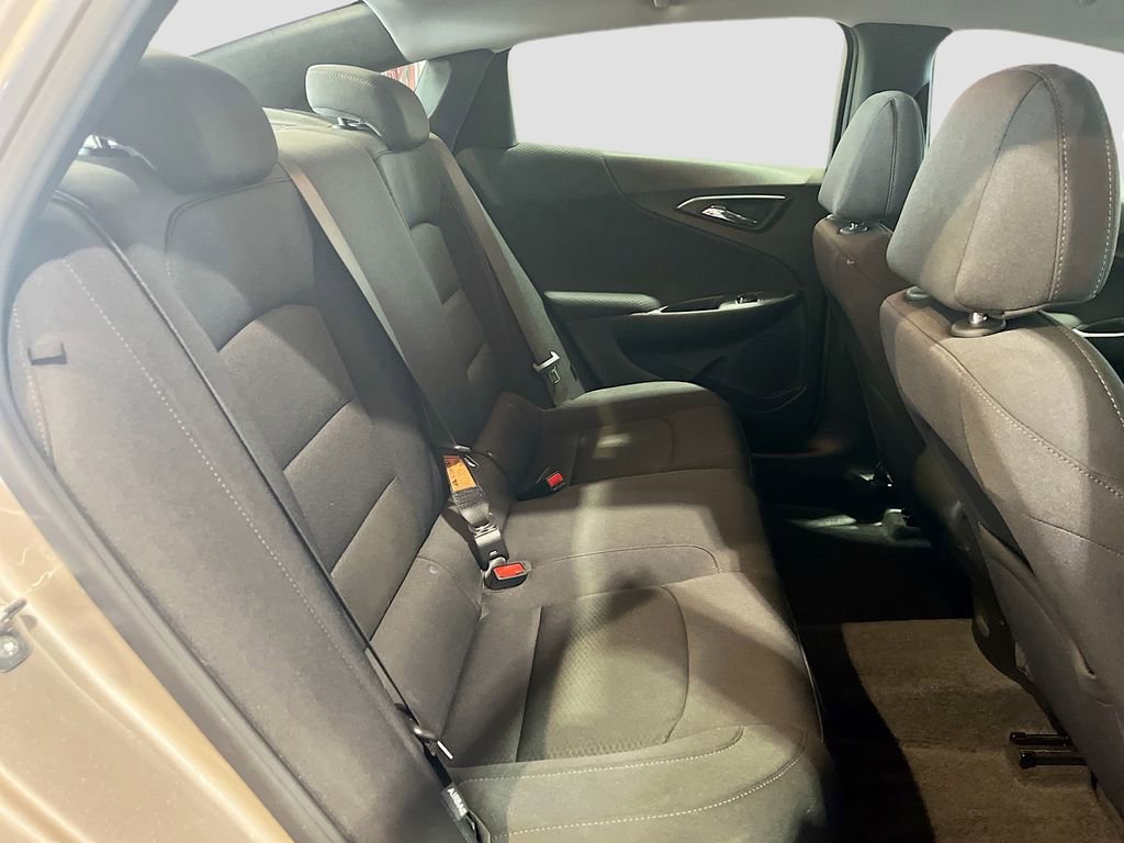 Used 2024 Chevrolet Malibu LS image 25