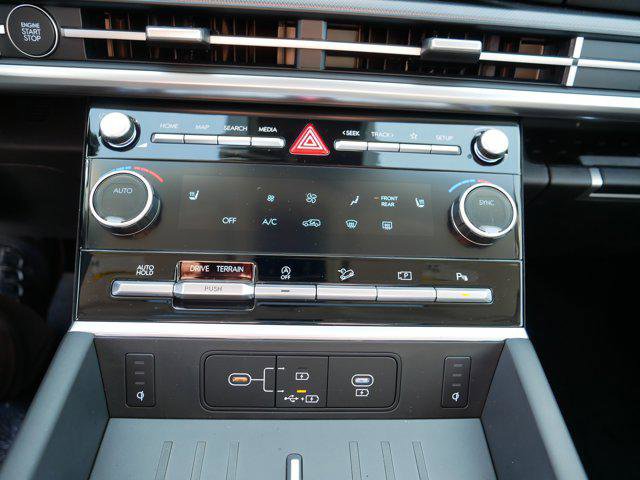 New 2026 Hyundai Santa Fe XRT AWD/4WD image 9