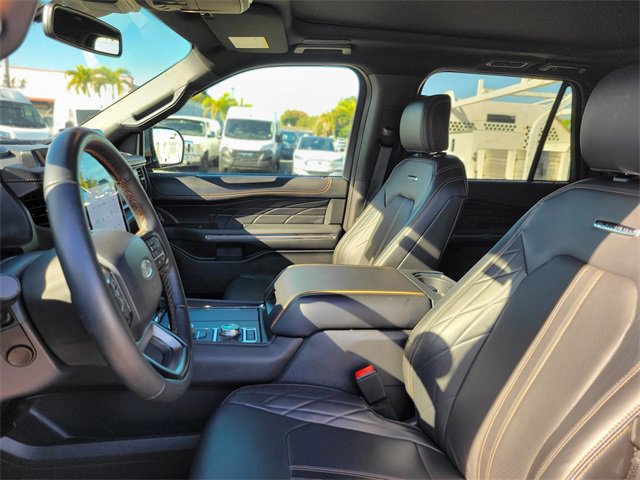 Certified 2024 Ford Expedition Max Platinum image 17