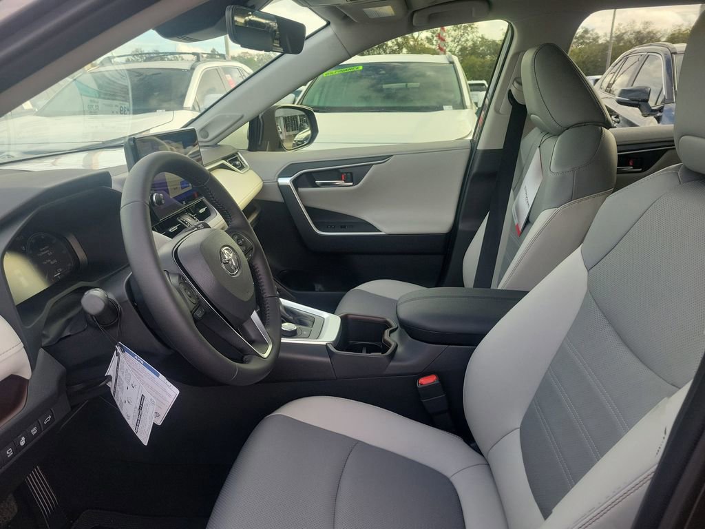 New 2025 Toyota RAV4 Limited image 20
