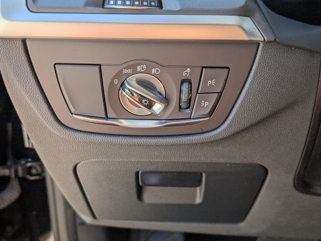 Used 2024 BMW X3 sDrive30i w/ Premium Package image 38