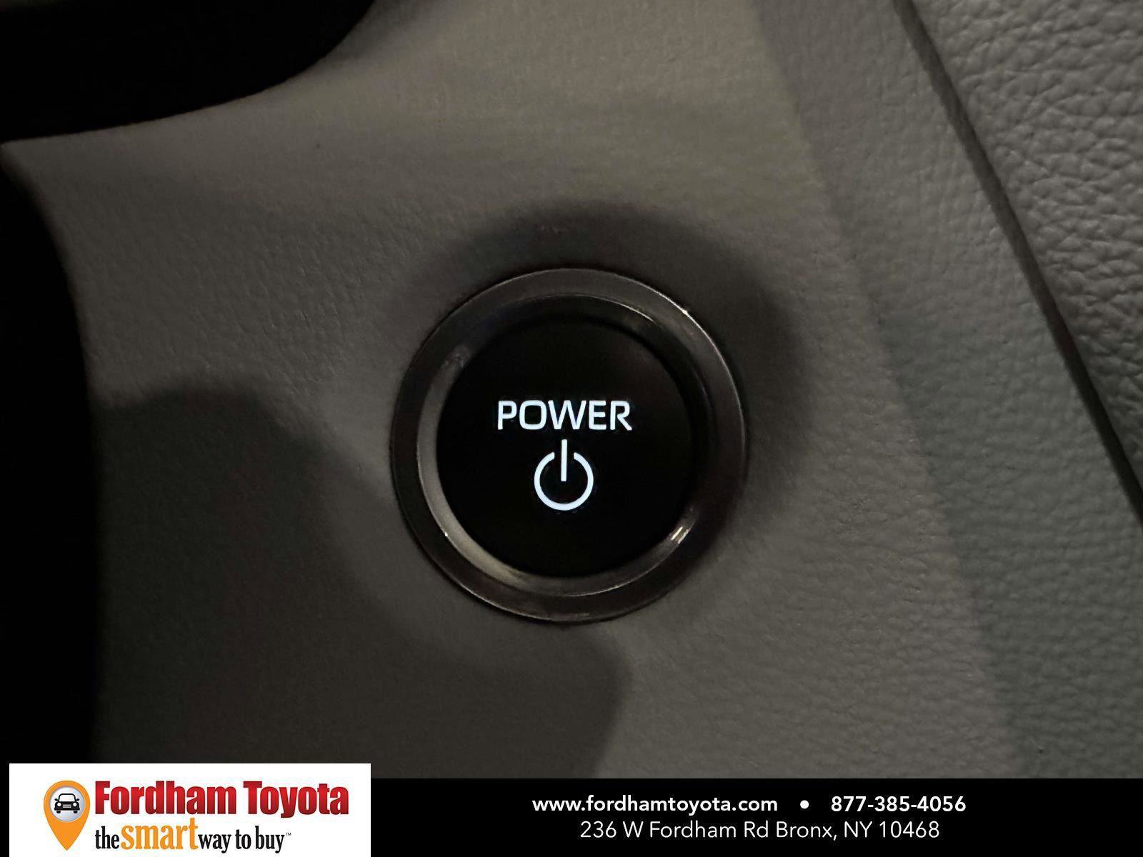 Used 2023 Toyota Corolla SE AWD/4WD image 27