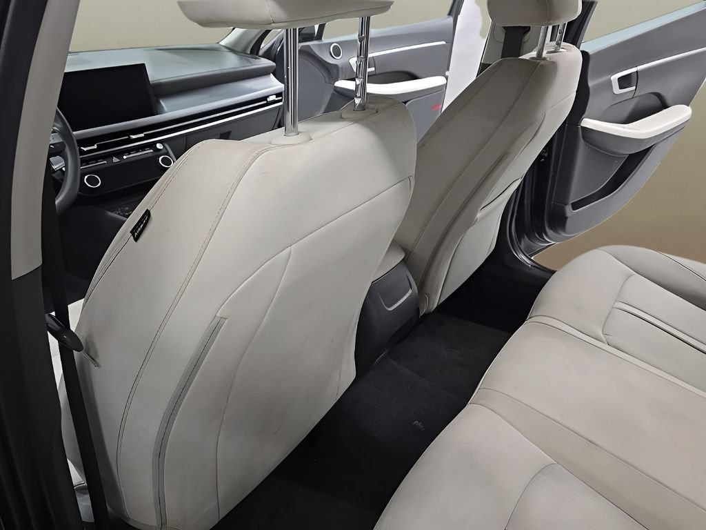 Certified 2025 Hyundai Sonata SEL FWD image 16