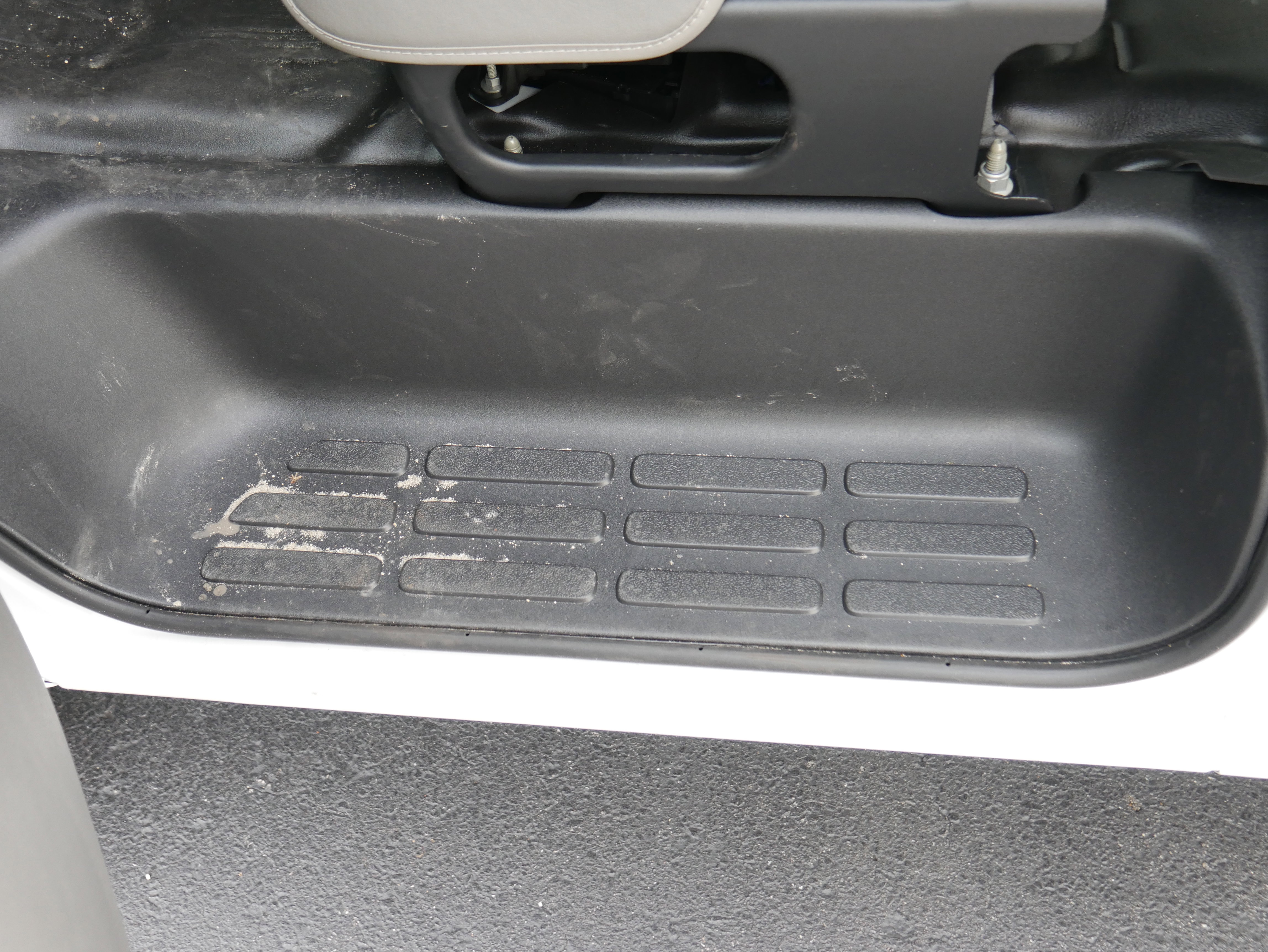 New 2025 Chevrolet Express 3500 w/ Power Convenience Package image 15