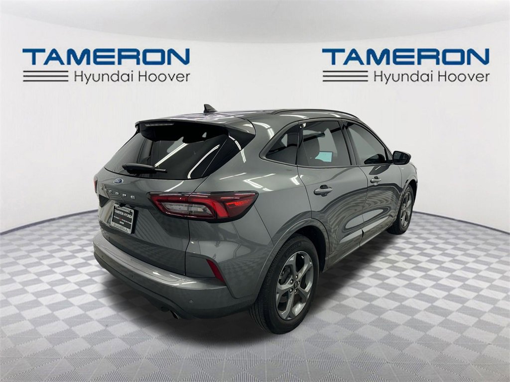 Used 2023 Ford Escape ST-Line w/ Tech Pack #1 image 5