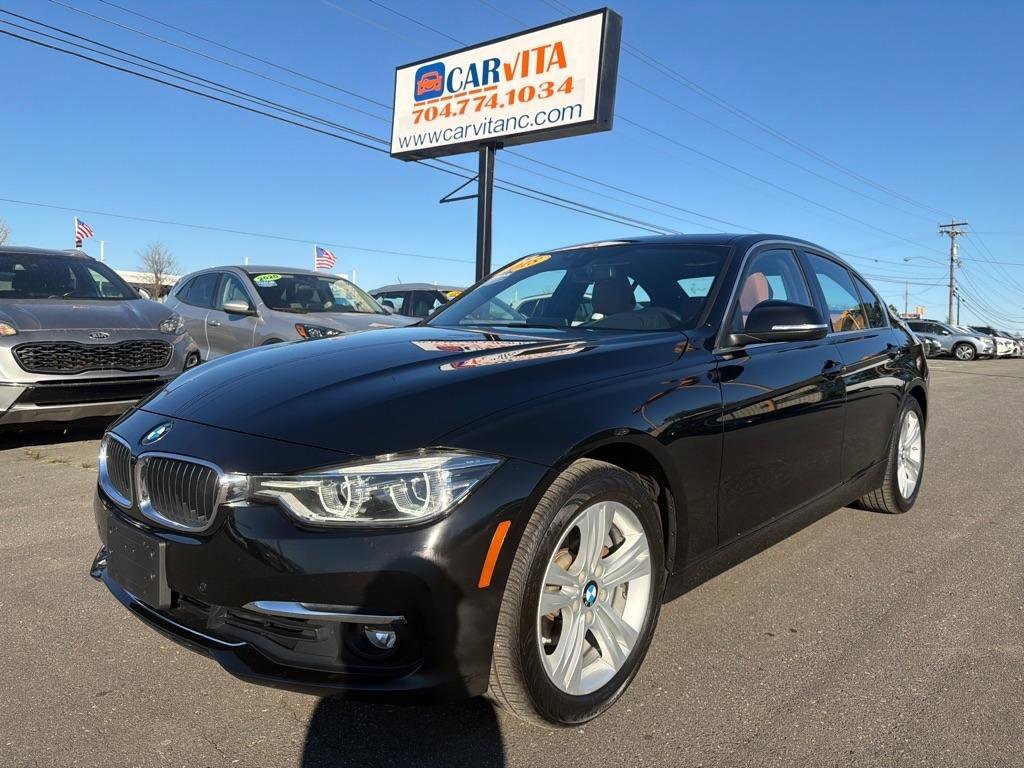 Used 2018 BMW 330i xDrive Sedan image 1