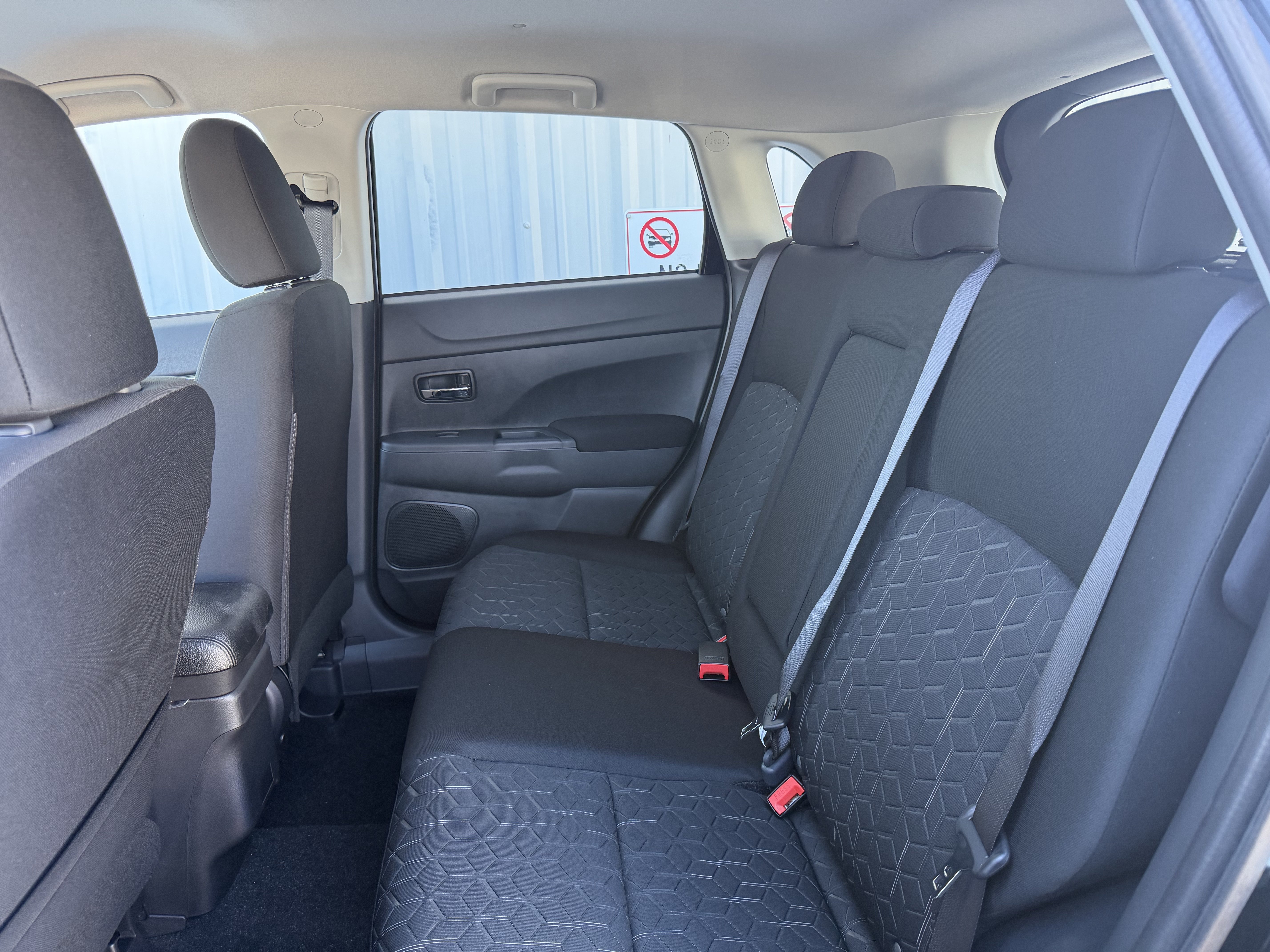 New 2027 Mitsubishi Outlander Sport FWD image 13