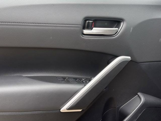 New 2026 Toyota Corolla Cross XLE w/ Convenience Package FWD image 26