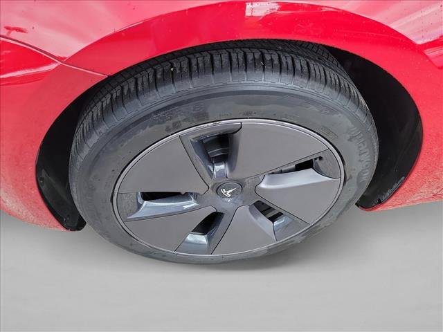 Used 2023 Tesla Model 3 Standard Range RWD image 9
