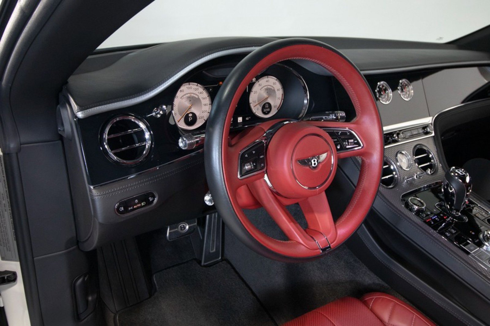 Used 2021 Bentley Continental GT Mulliner image 22