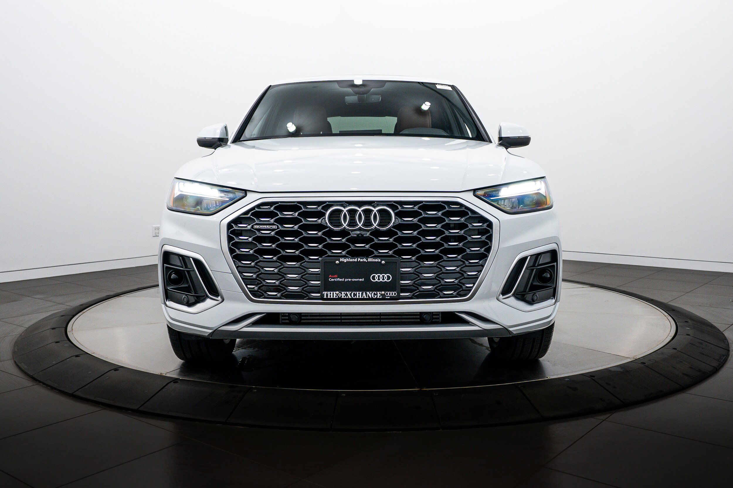 Certified 2025 Audi Q5 2.0T Premium Plus image 23