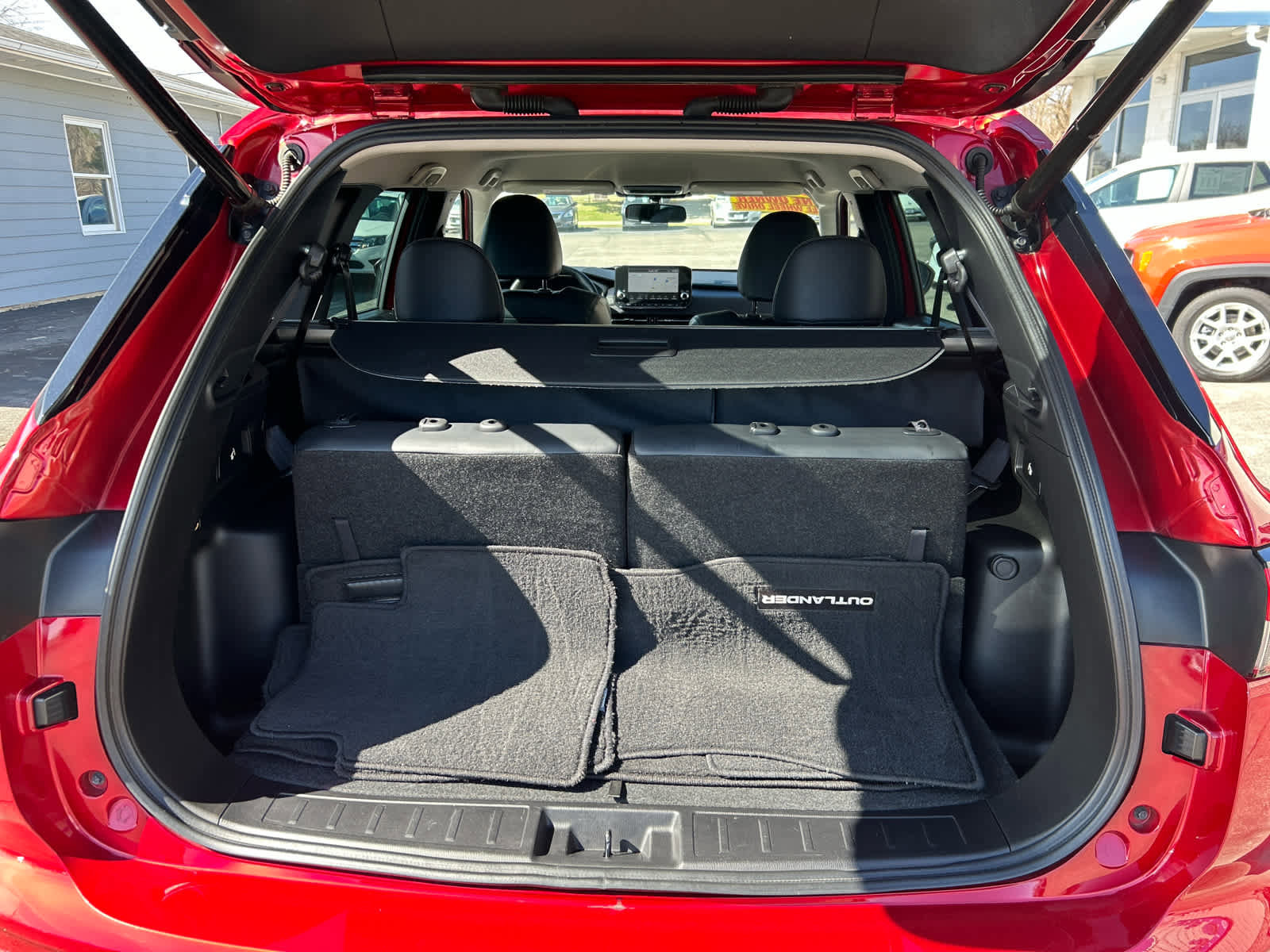 Used 2023 Mitsubishi Outlander SE AWD/4WD image 25