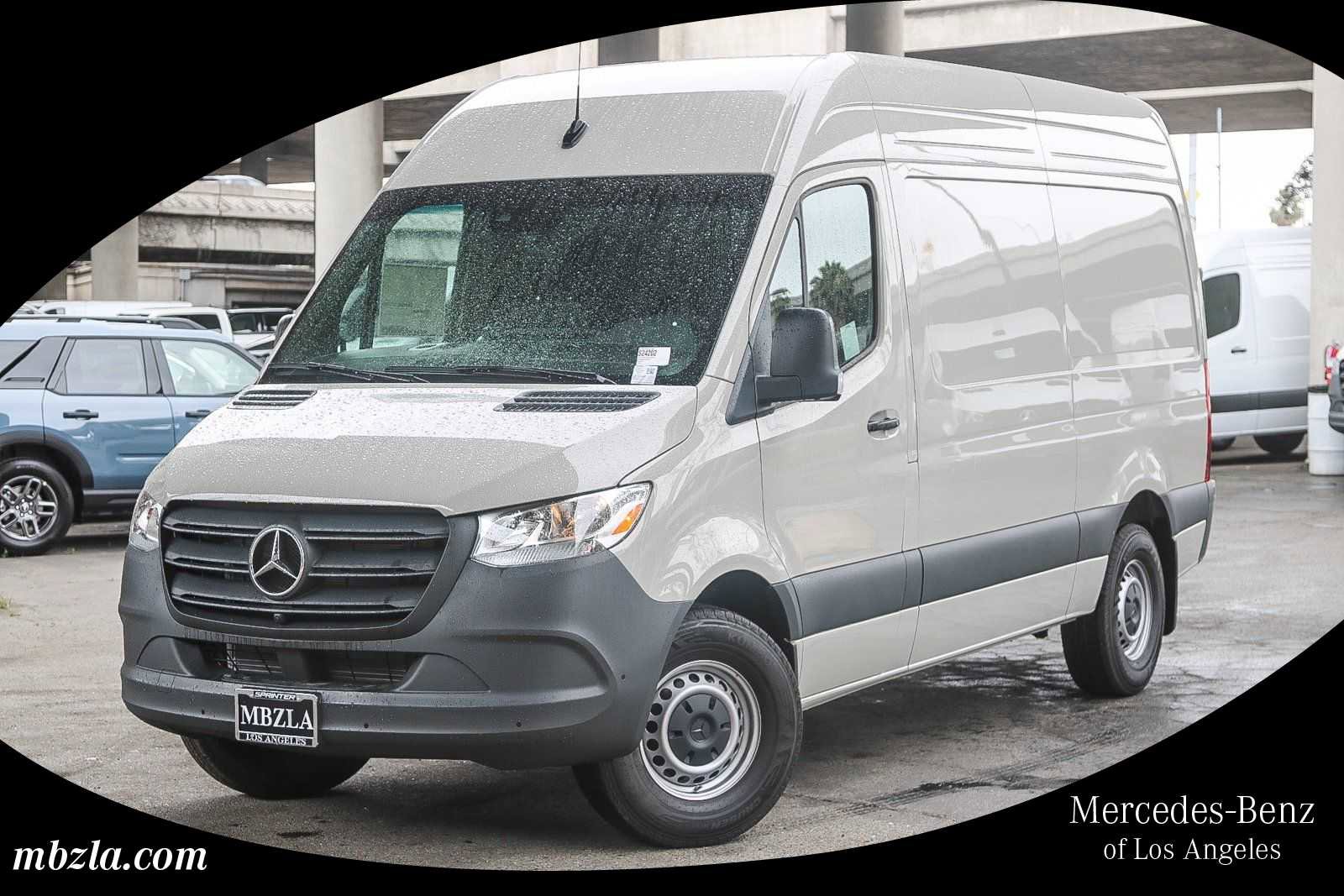 Used 2024 Mercedes-Benz Sprinter 2500 image 1