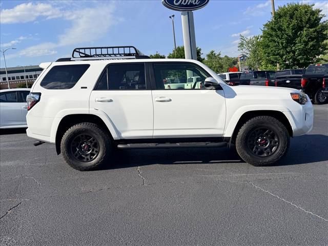 Used 2023 Toyota 4Runner SR5 Premium w/ Moonroof Package AWD/4WD image 3