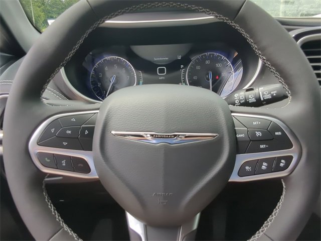 New 2026 Chrysler Pacifica Select image 37