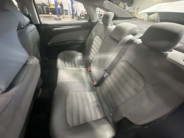 Used 2015 Ford Fusion S FWD image 30