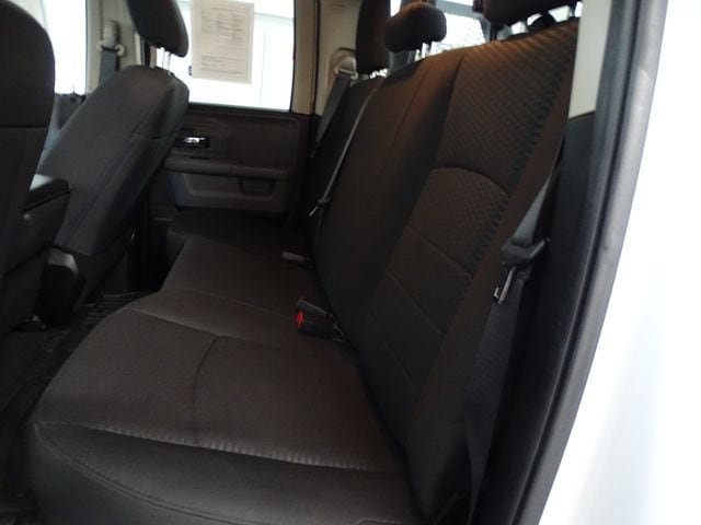 Used 2019 RAM 1500 Warlock w/ Electronics Group AWD/4WD image 3