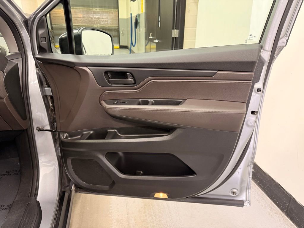 Used 2019 Honda Odyssey EX-L image 26