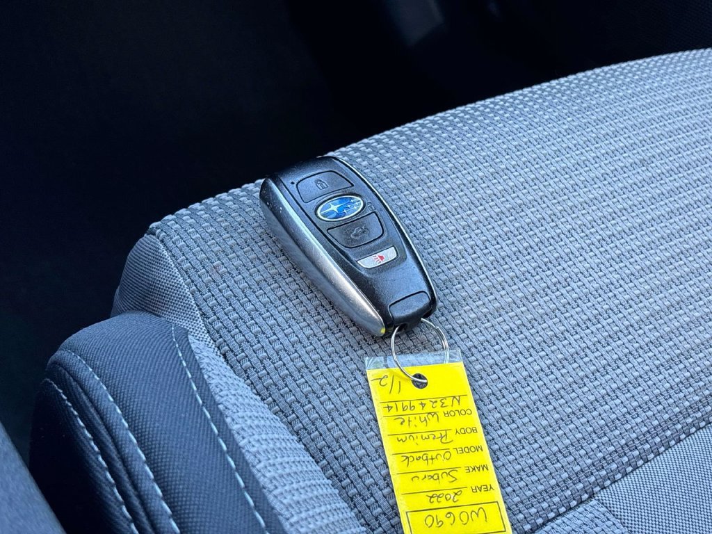 Used 2022 Subaru Outback Premium AWD/4WD image 27