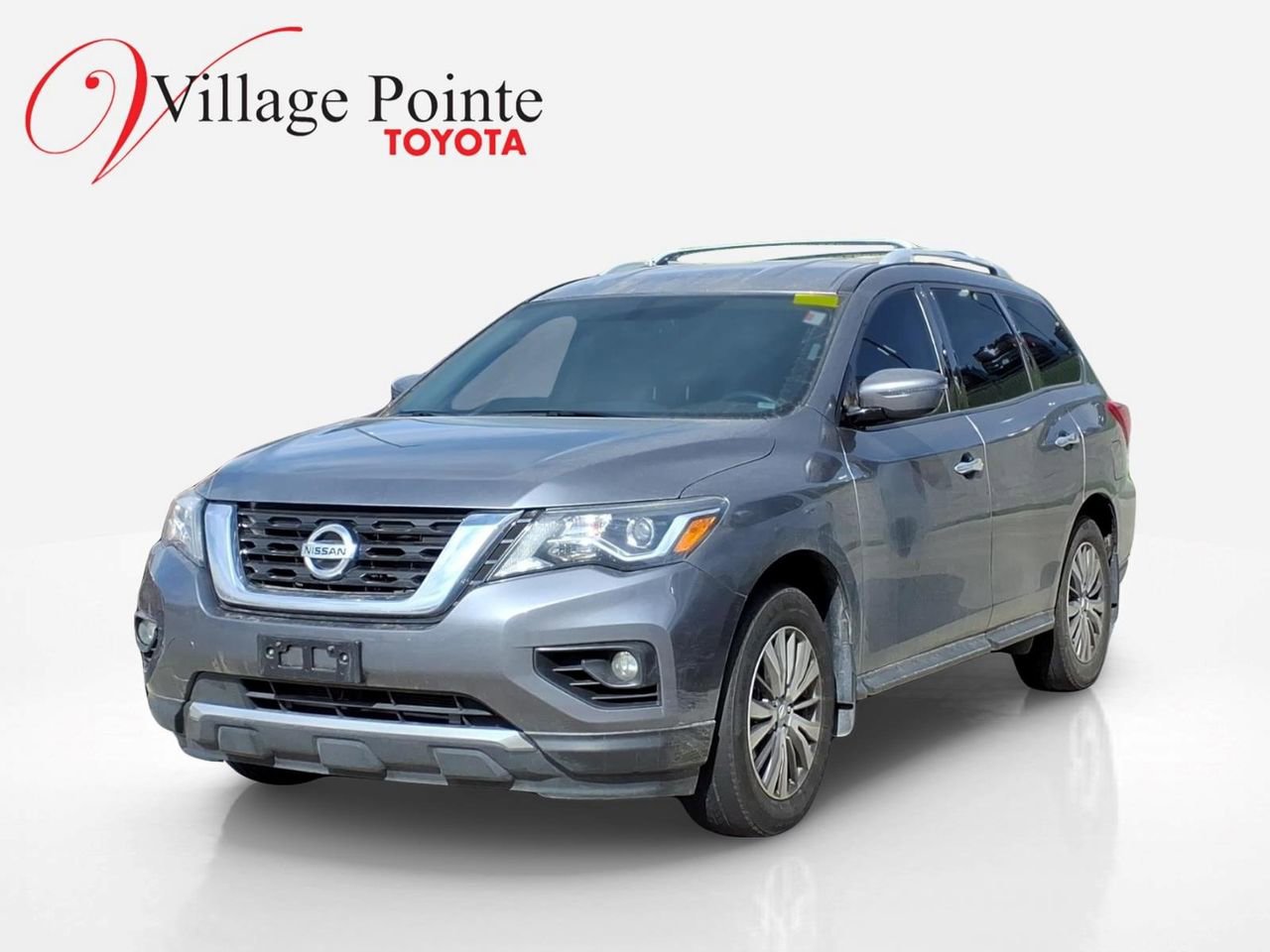 Used 2017 Nissan Pathfinder SV