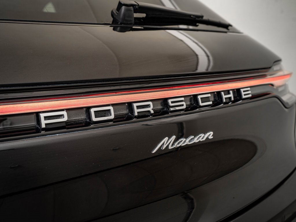 Certified 2024 Porsche Macan image 19