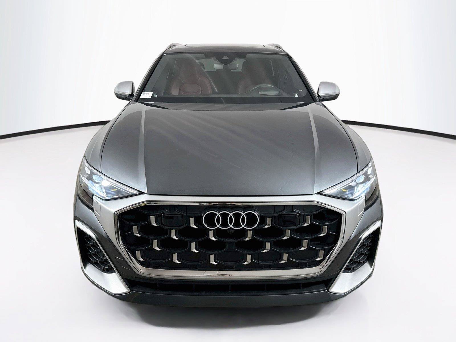 Used 2024 Audi SQ8 Prestige AWD/4WD image 8