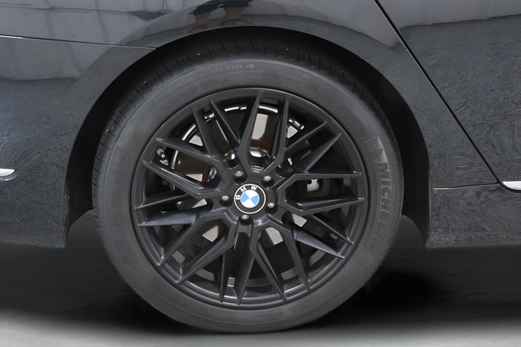 Used 2020 BMW 740i xDrive w/ Premium Package AWD/4WD image 34