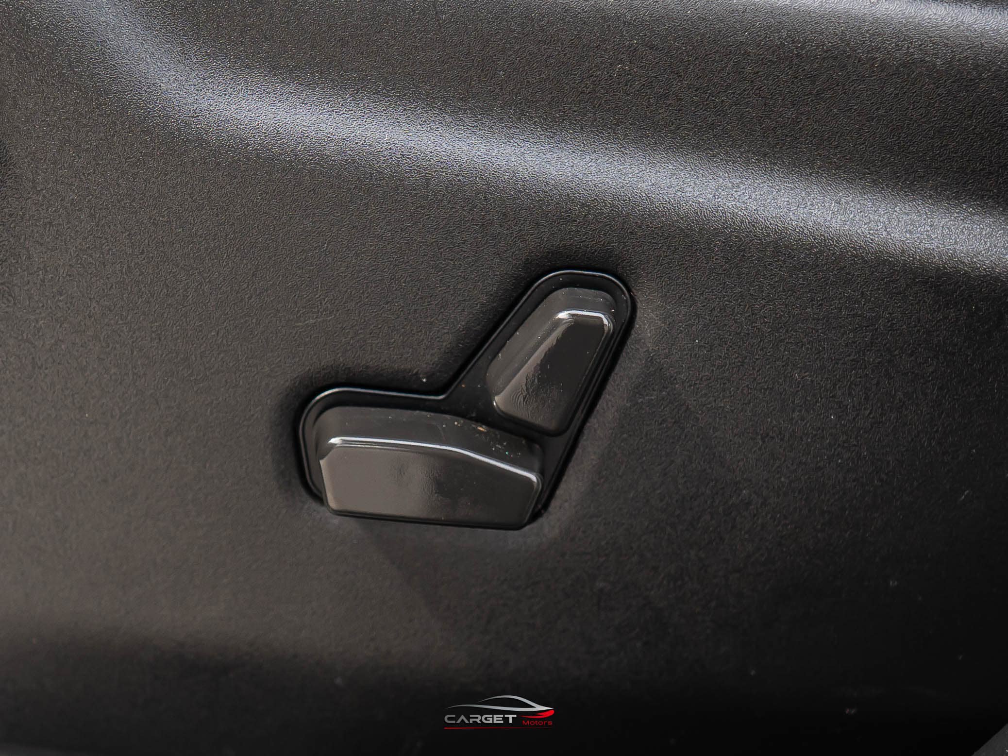 Used 2022 Dodge Durango R/T w/ Tow 'N Go Package AWD/4WD image 41