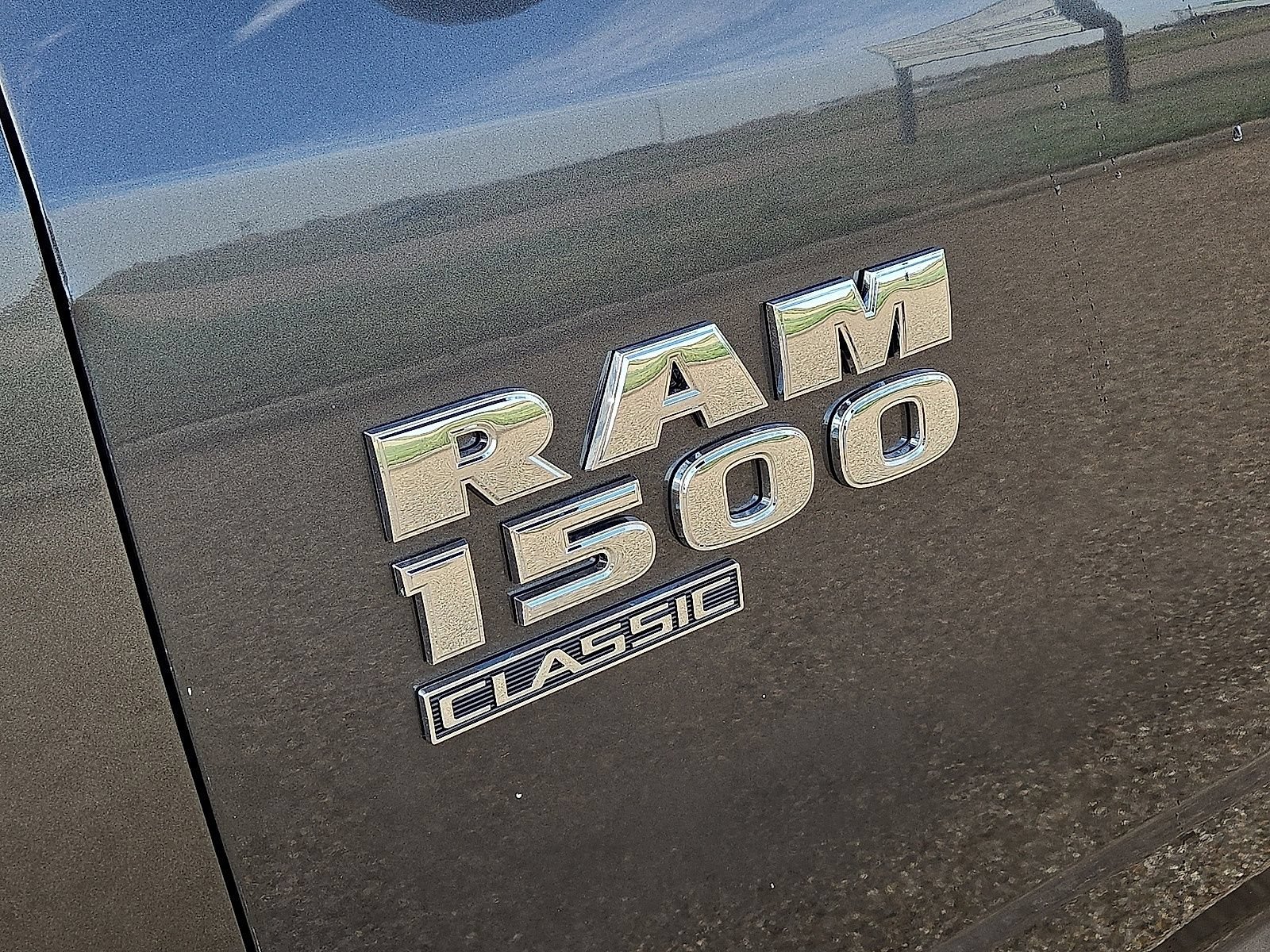 Used 2024 RAM 1500 Classic SLT RWD image 11