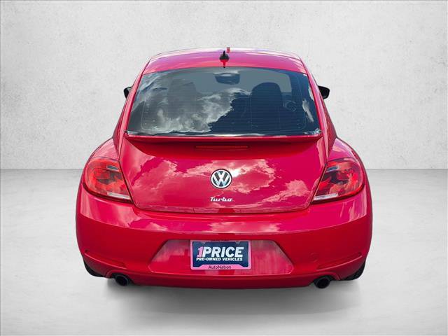 Used 2012 Volkswagen Beetle 2.0T FWD image 6