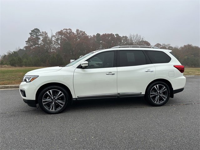 Certified 2020 Nissan Pathfinder Platinum w/ Cargo Package image 5