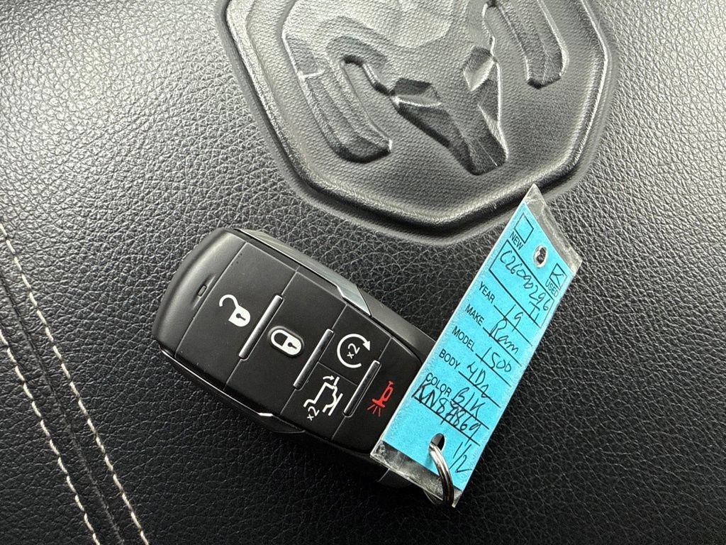 Used 2019 RAM 1500 Laramie AWD/4WD image 36