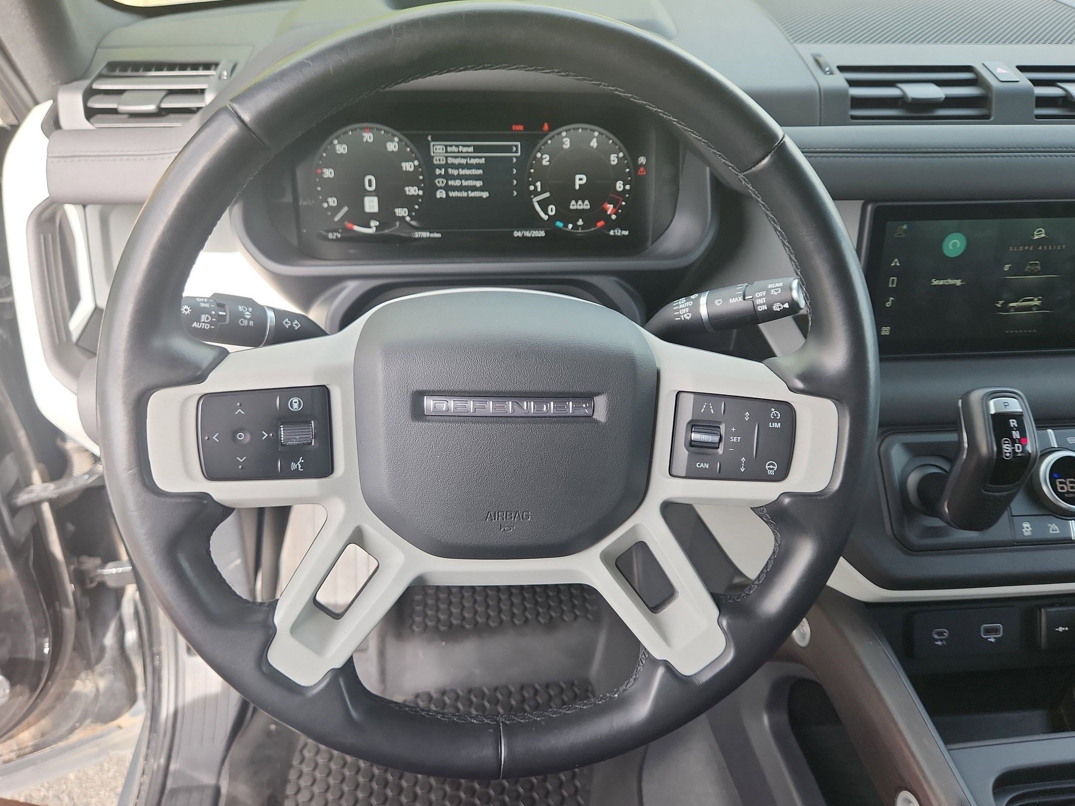 Certified 2024 Land Rover Defender 110 X-Dynamic SE AWD/4WD image 16