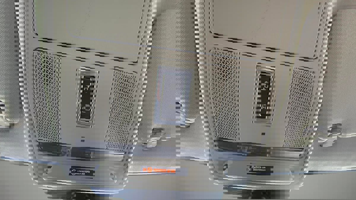 Used 2015 Land Rover Range Rover Evoque Pure Plus image 20