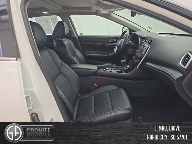 Used 2023 Nissan Maxima Platinum image 39