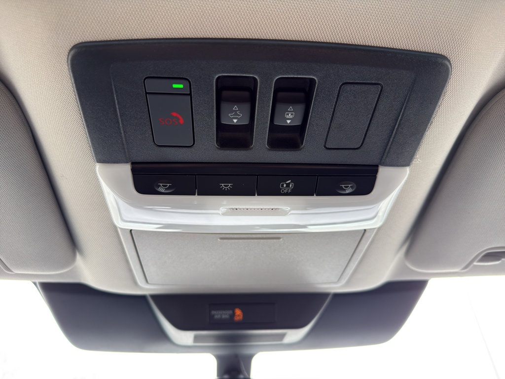 Certified 2025 Nissan Pathfinder SL w/ SL Premium Package image 23