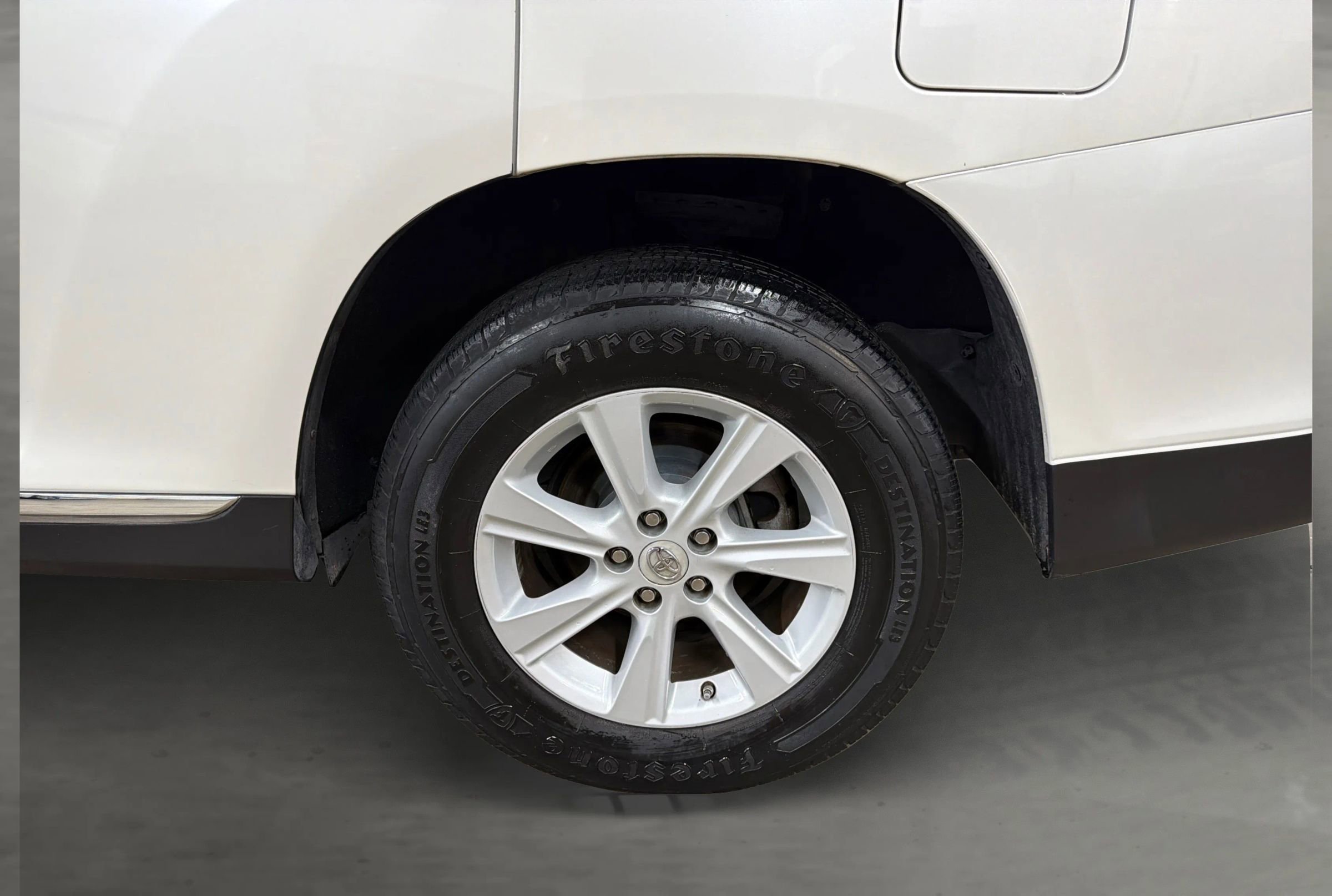 Used 2012 Toyota Highlander FWD image 15
